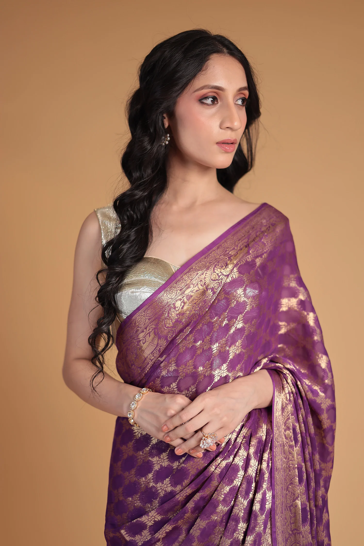 Hand Woven Georgette Saree - Image 2