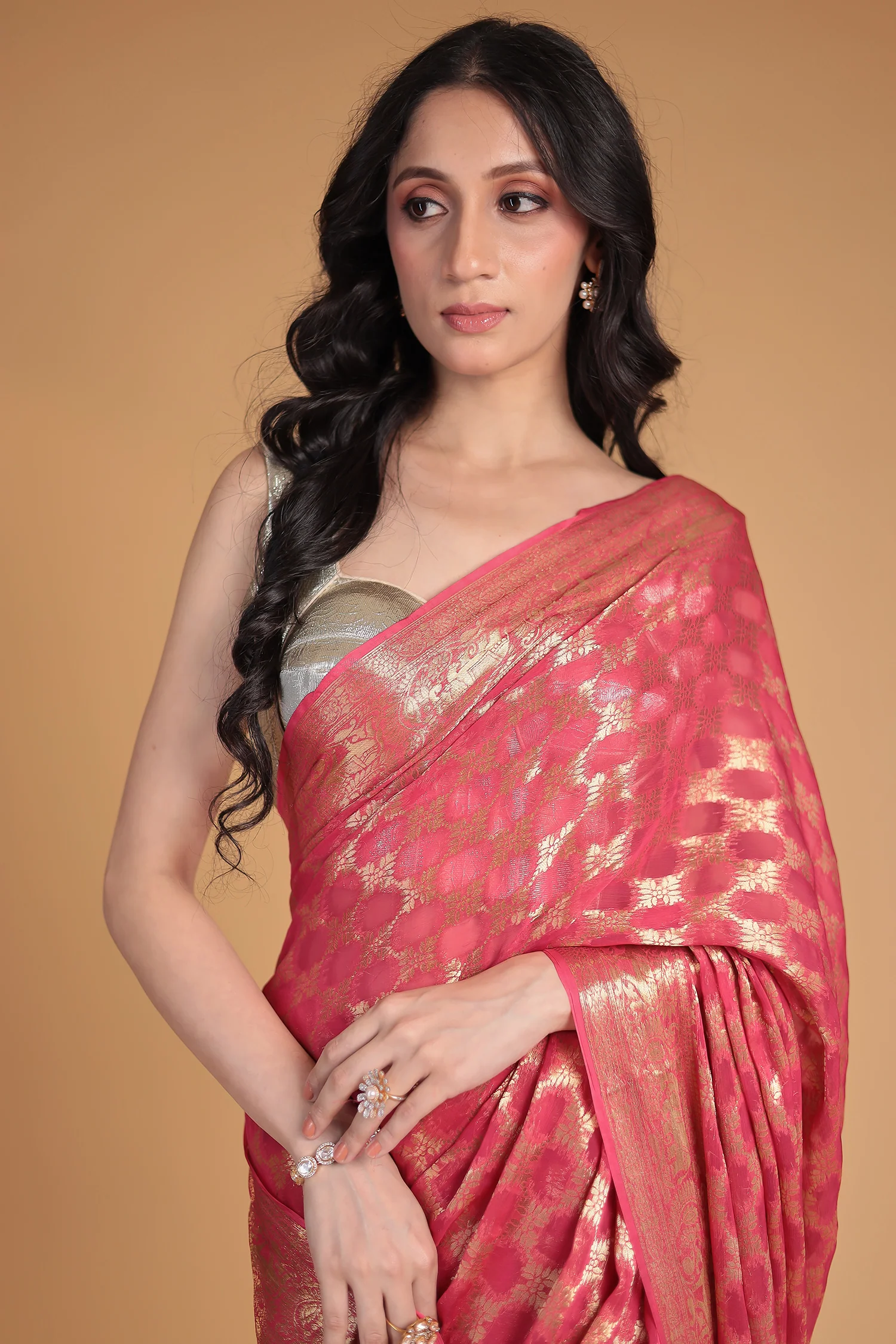 Hand Woven Georgette Saree - Image 2