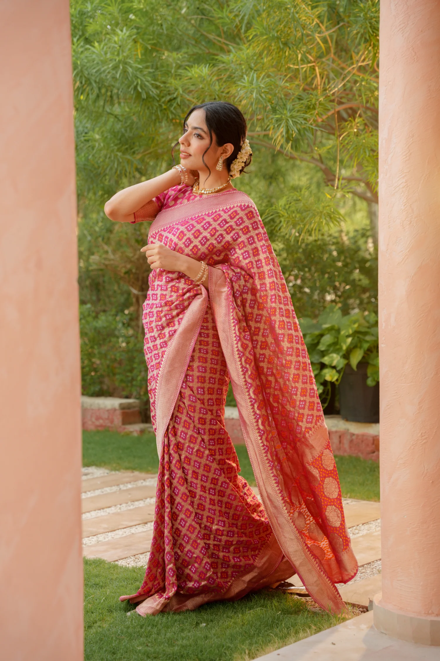 Power loom Bandhej Look Saree - Image 5