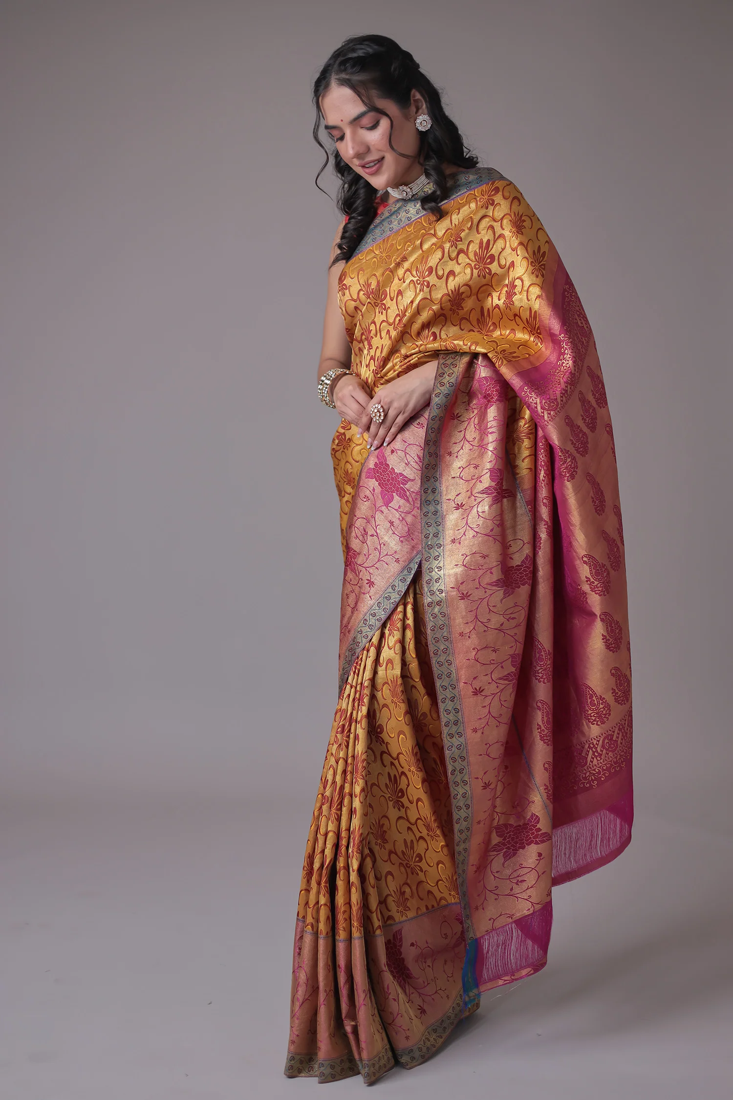 Hand Woven Pure Handloom Saree - Image 5