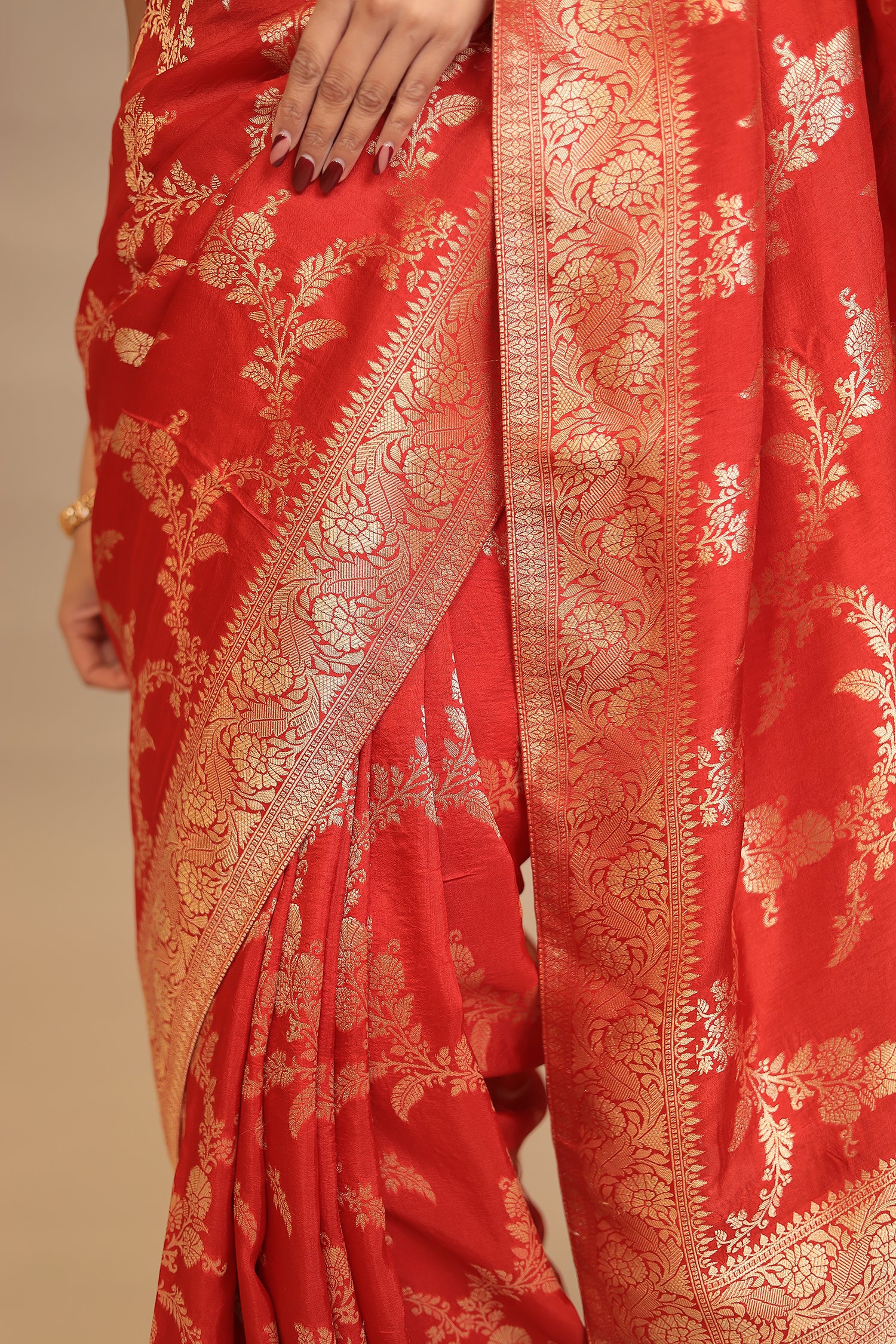 Banarasi silk Saree - Image 25