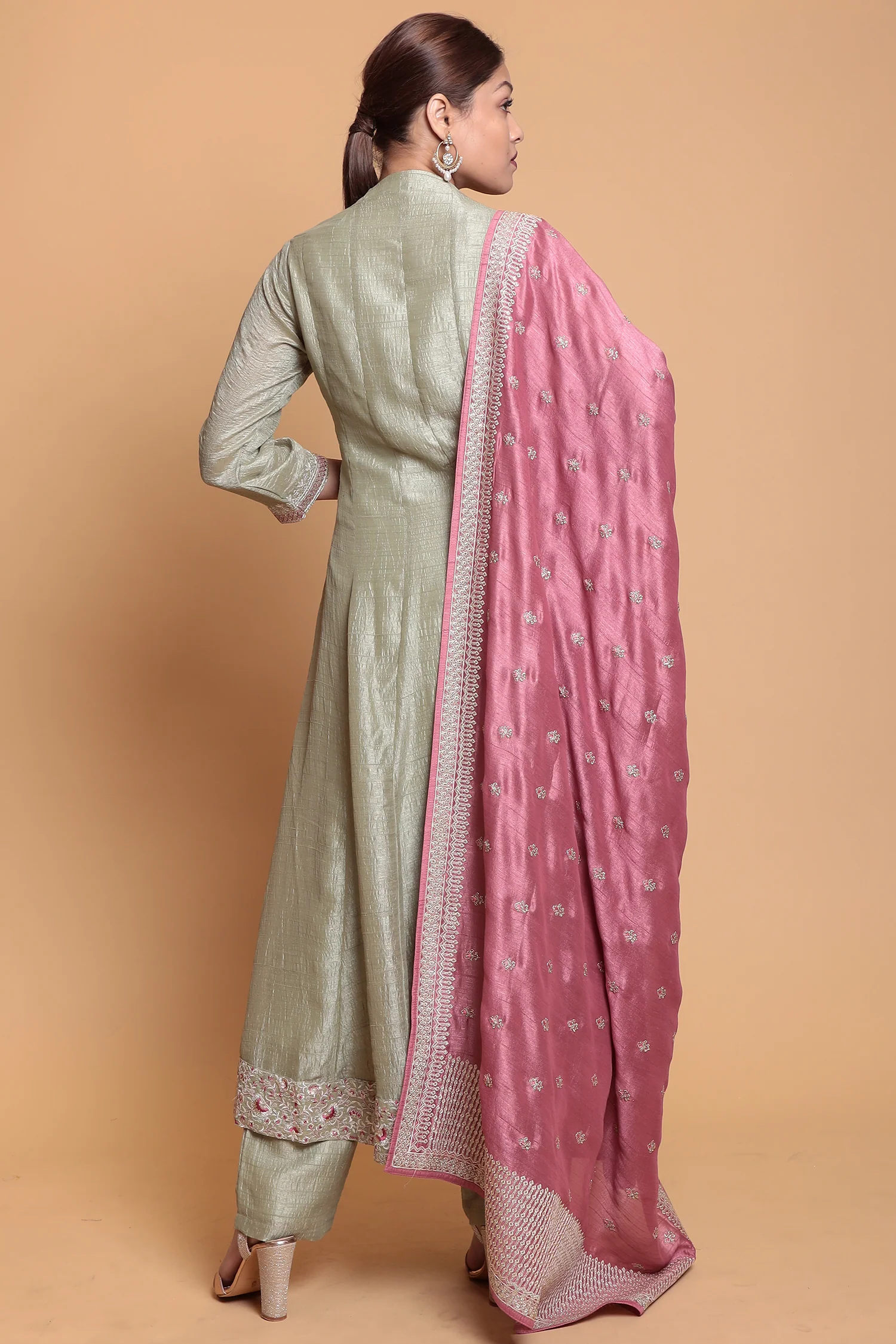 Chinon Suit with Aari work. - Image 24