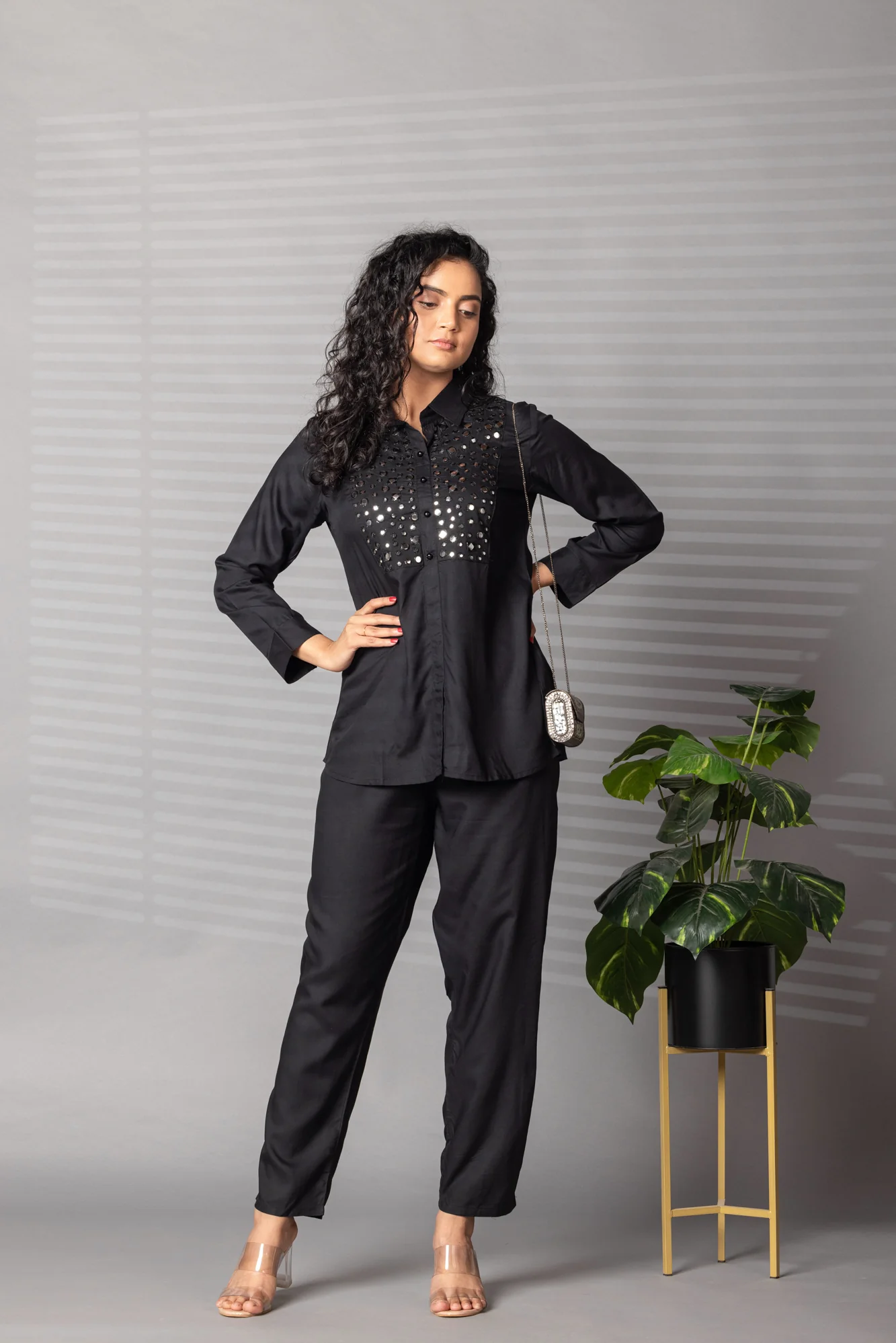 Cotton Casual Co Ord Set (2 Pc) with Mirror and Thread work - Image 5