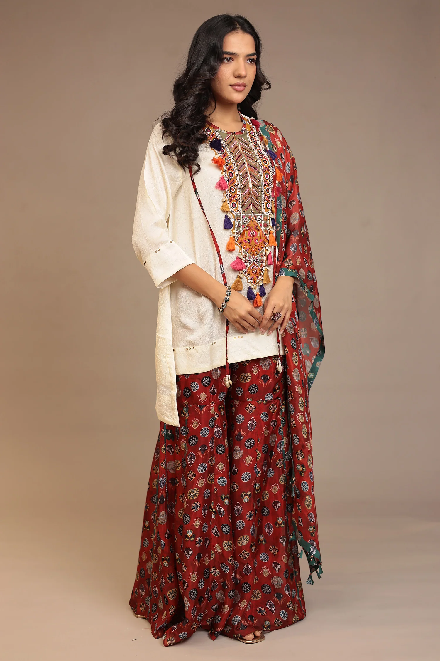 Crepe silk Suit with Pearl, Sequins, Thread work. - Image 9