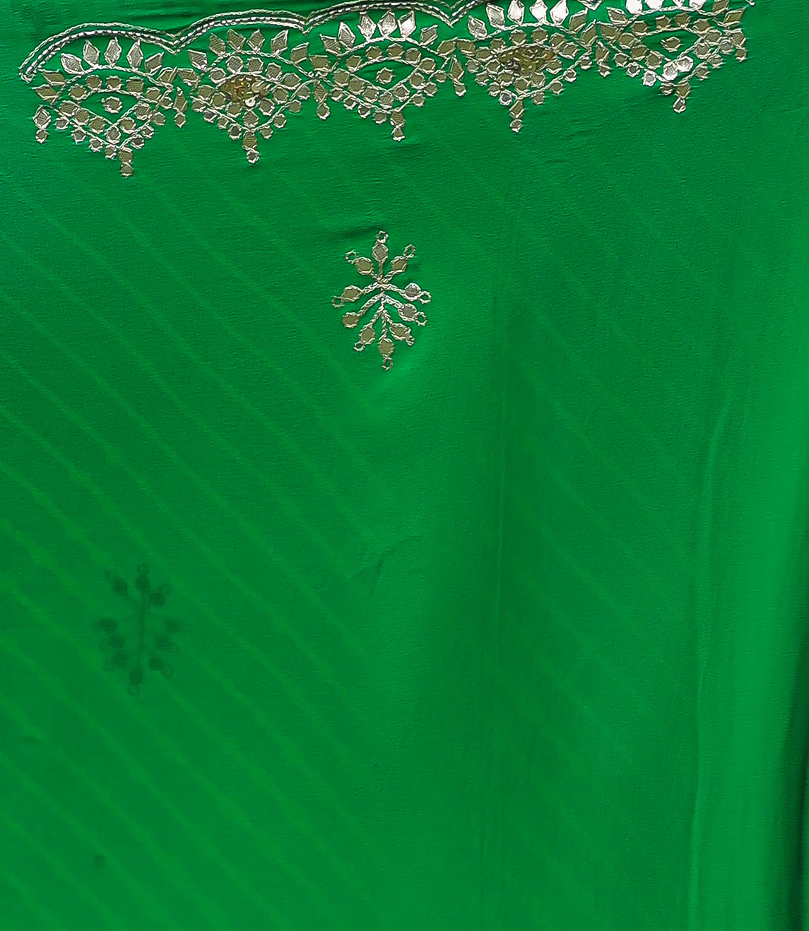 Leheriya Georgette Saree with Aari and Gota Patti work - Image 14