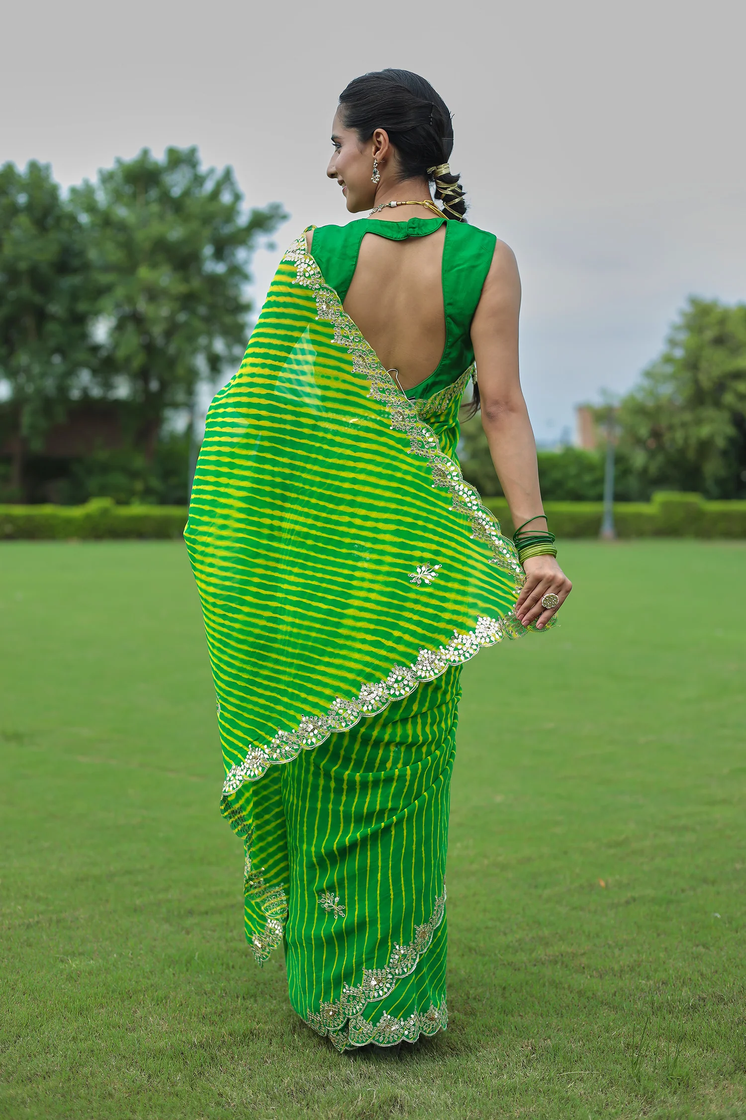 Leheriya Georgette Saree with Aari and Gota Patti work - Image 6