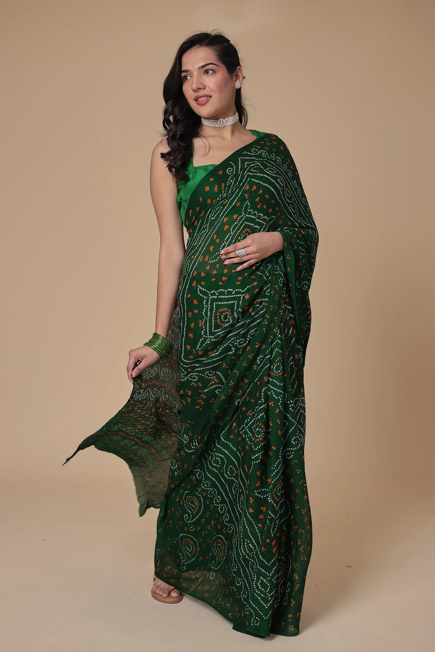 Timeless Bandhej Georgette Saree - Image 3