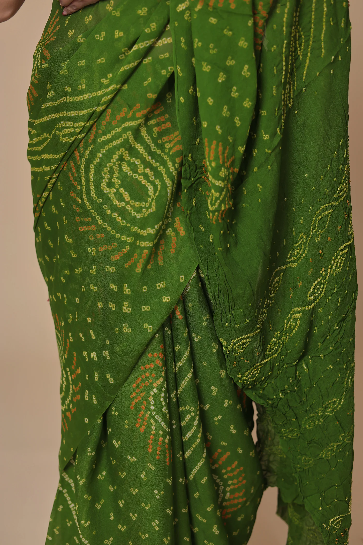 Timeless Bandhej Georgette Saree - Image 4