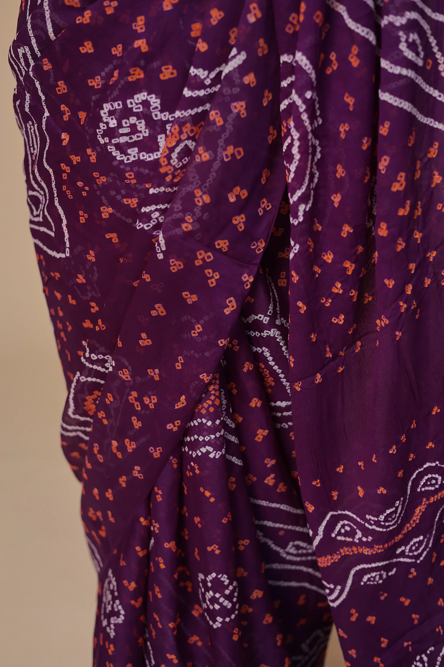 Timeless Bandhej Georgette Saree - Image 4