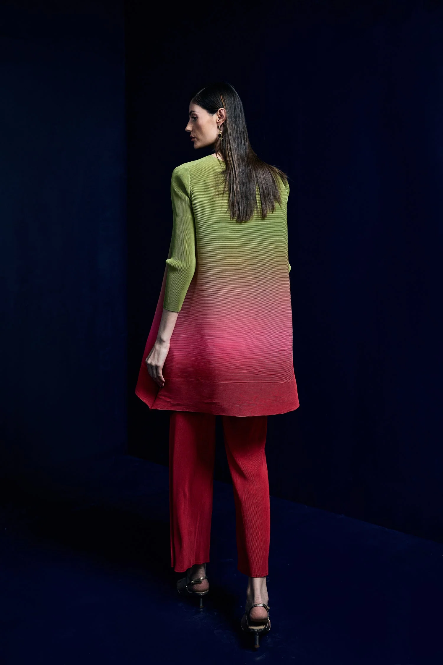 Green to Pink Ombre Pleated Co Ords Set - Image 6