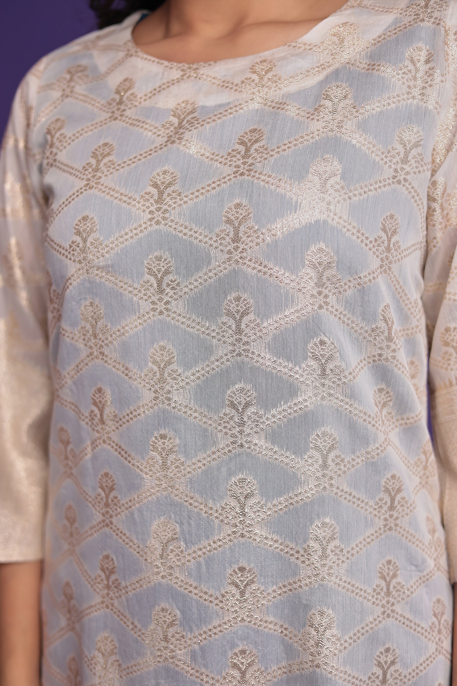 Handloom Silk Kurta Set Stitched - Image 4