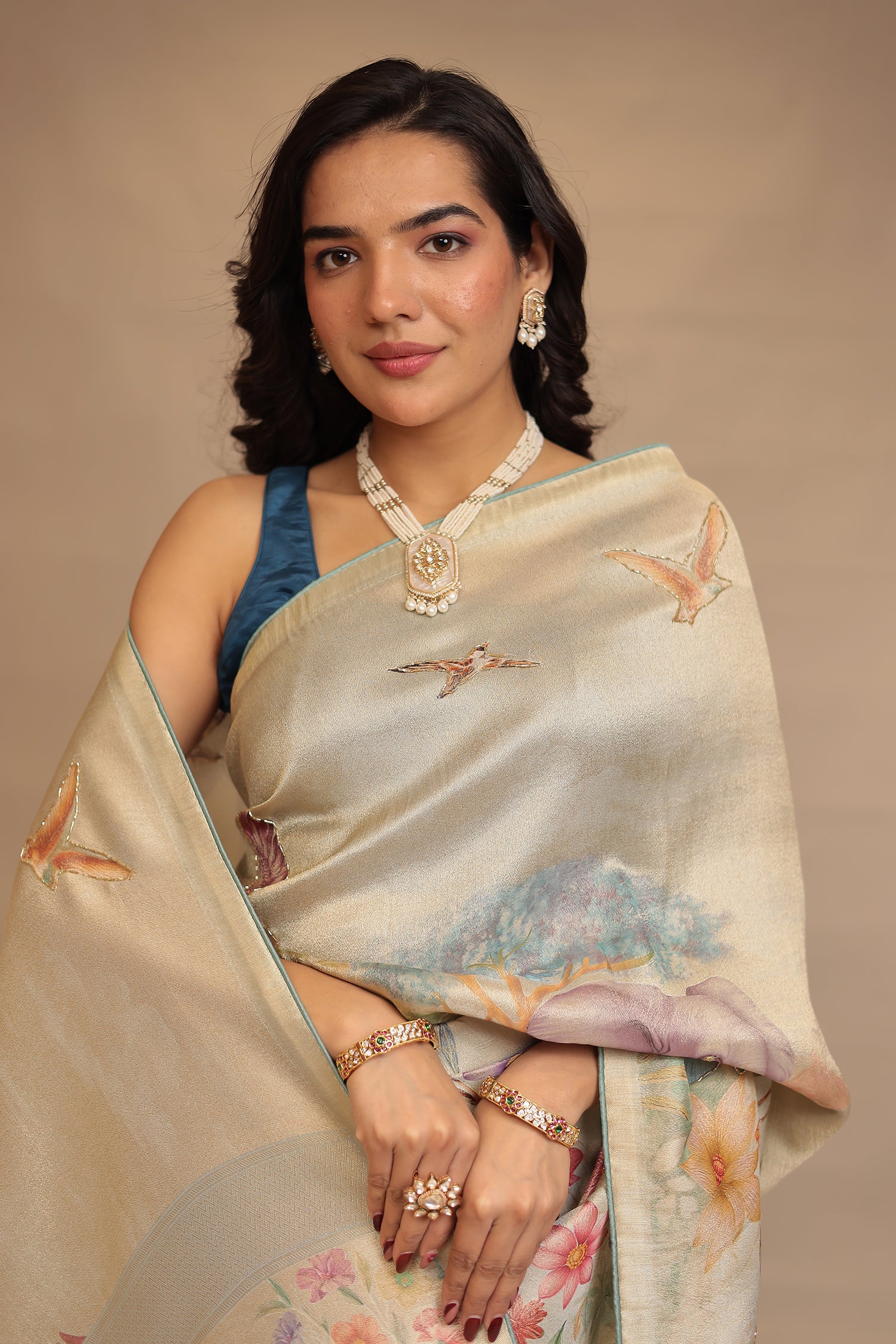 Handloom silk Saree with Cutdana, Mirror work - Image 2