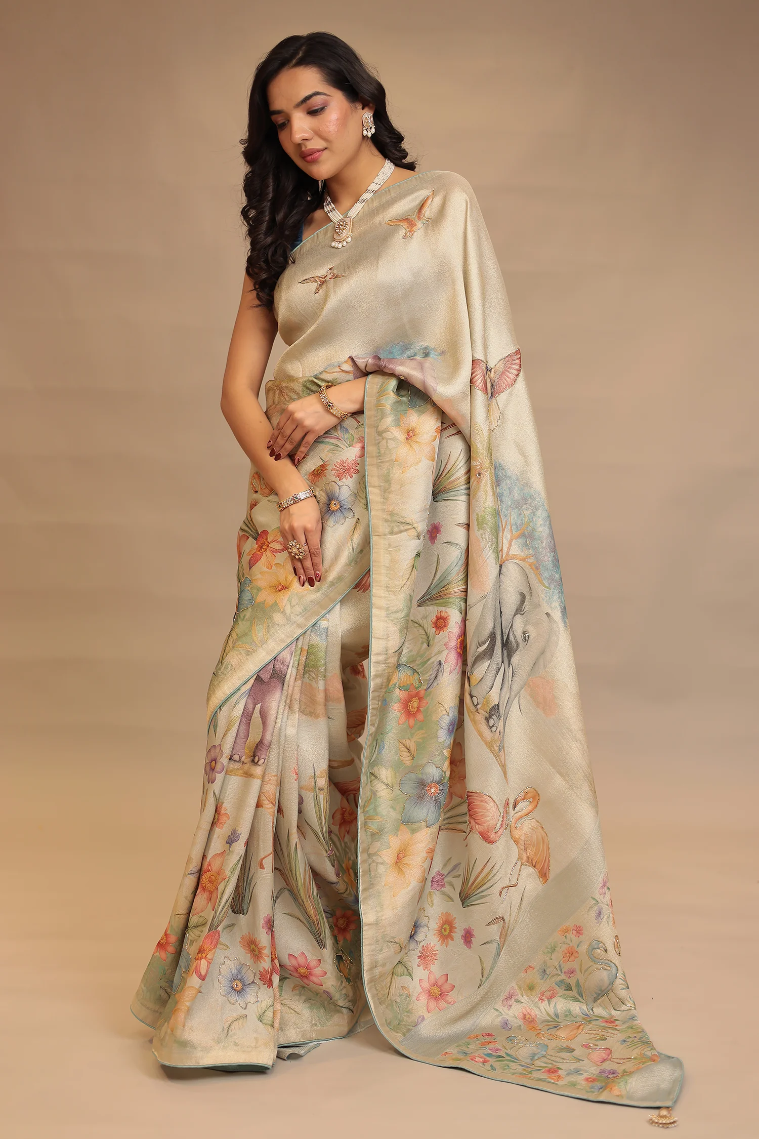 Handloom silk Saree with Cutdana, Mirror work - Image 5
