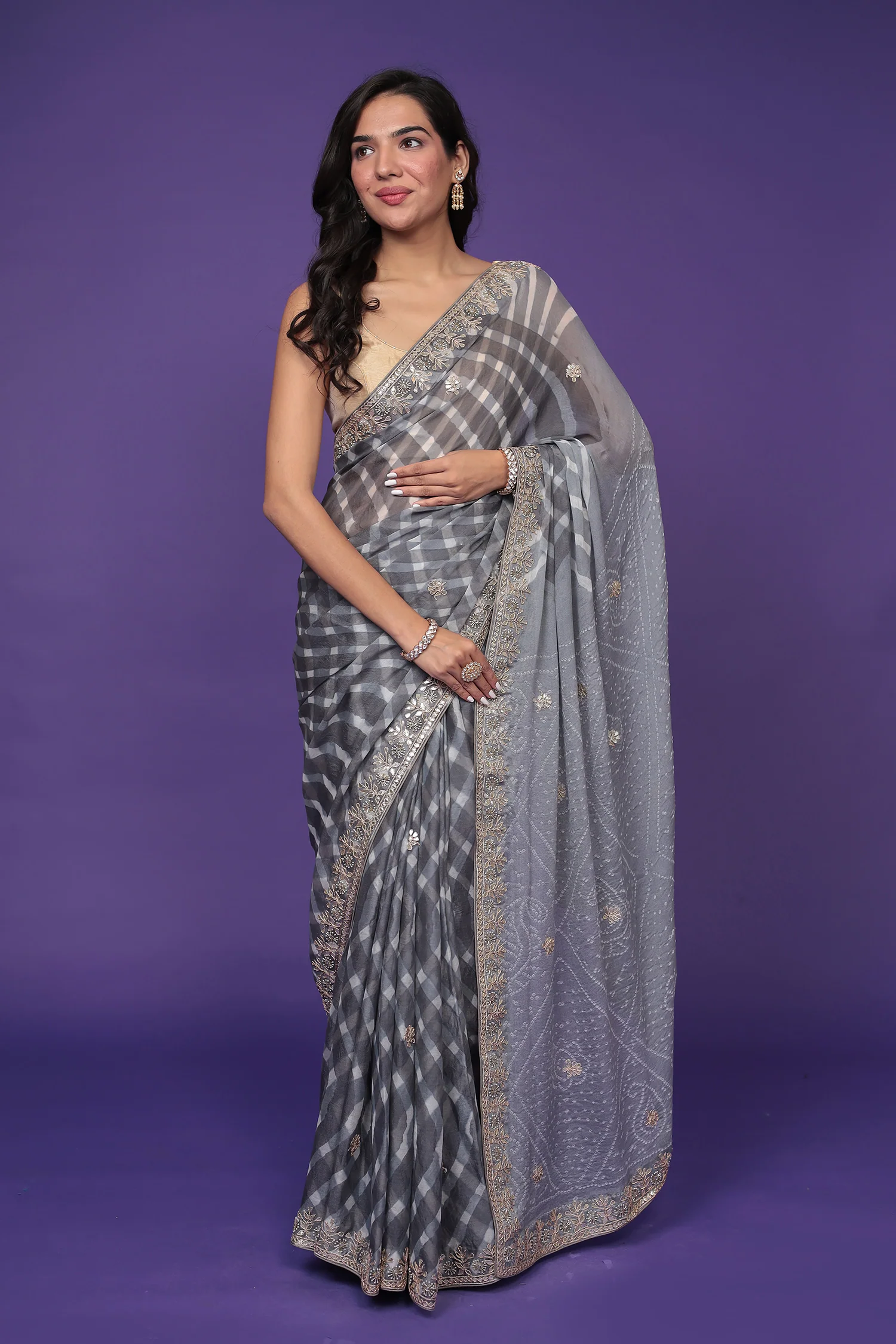 Leheriya Bandhej Georgette Saree Embellished with Gota Patti work - Image 15