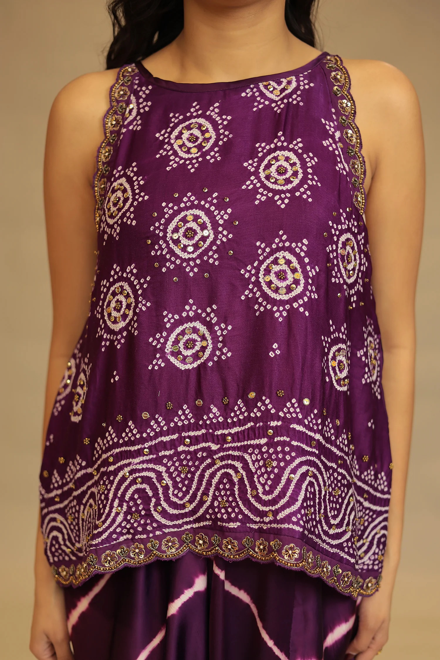 Leheriya, Bandhej Satin silk Indowestern with Sequins and Stone work - Image 4