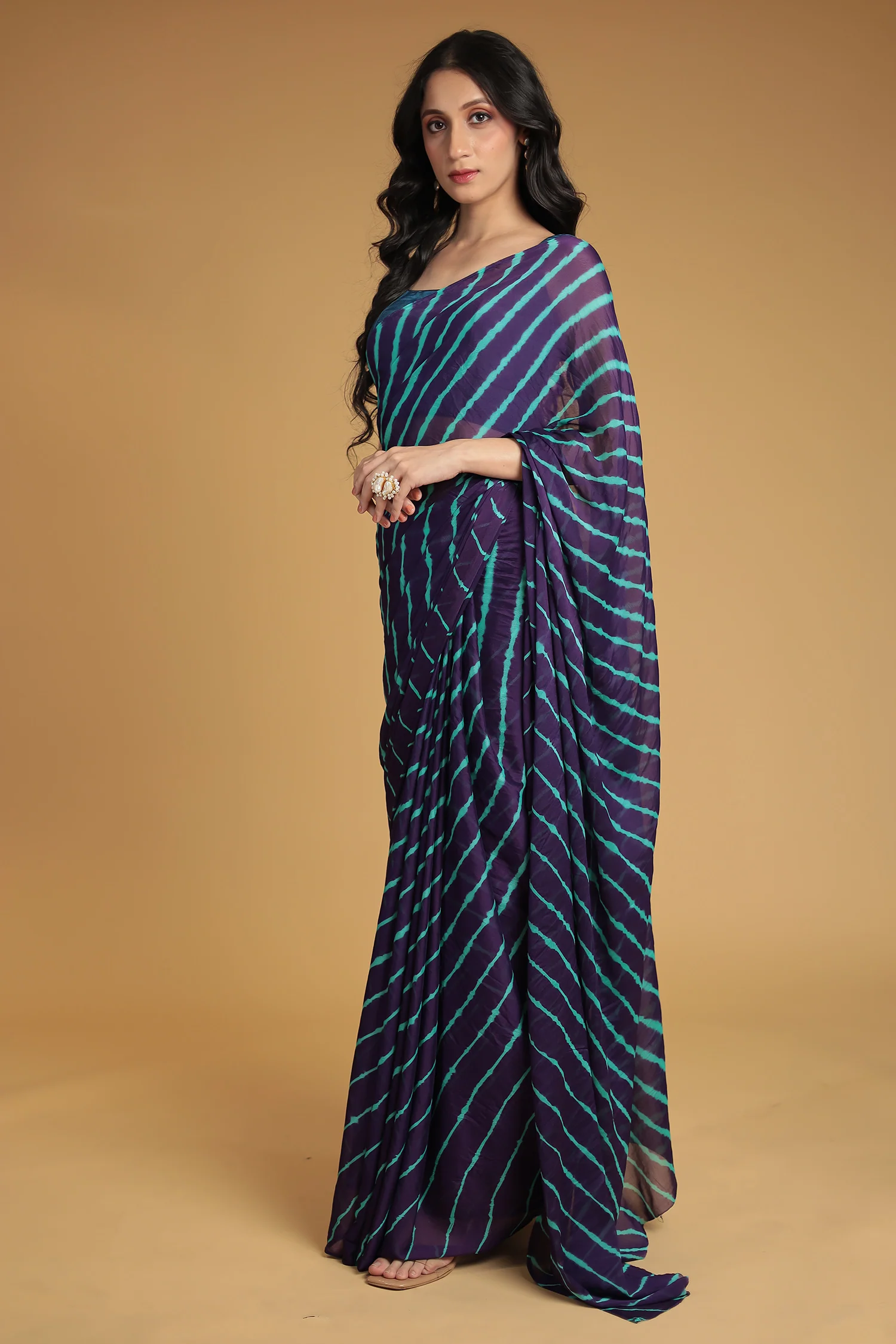 Leheriya Chiffon Saree - Image 5