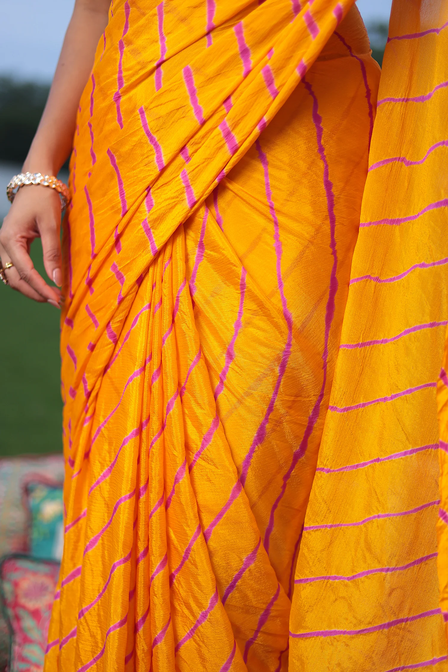 Leheriya Chiffon Saree - Image 4