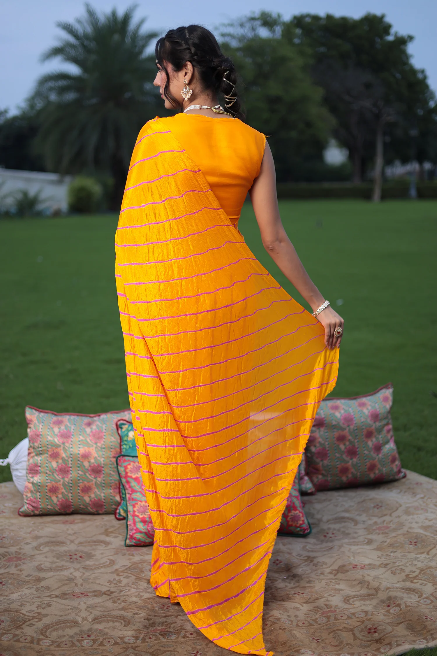 Leheriya Chiffon Saree - Image 6