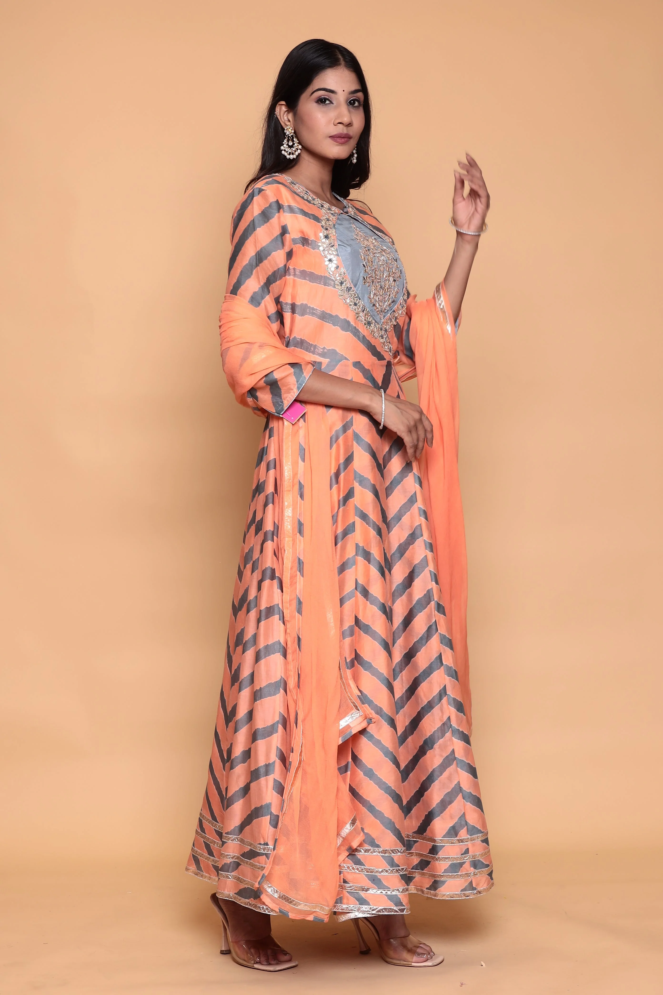 Leheriya Cotton chanderi Suit with Gota Patti work. - Image 3