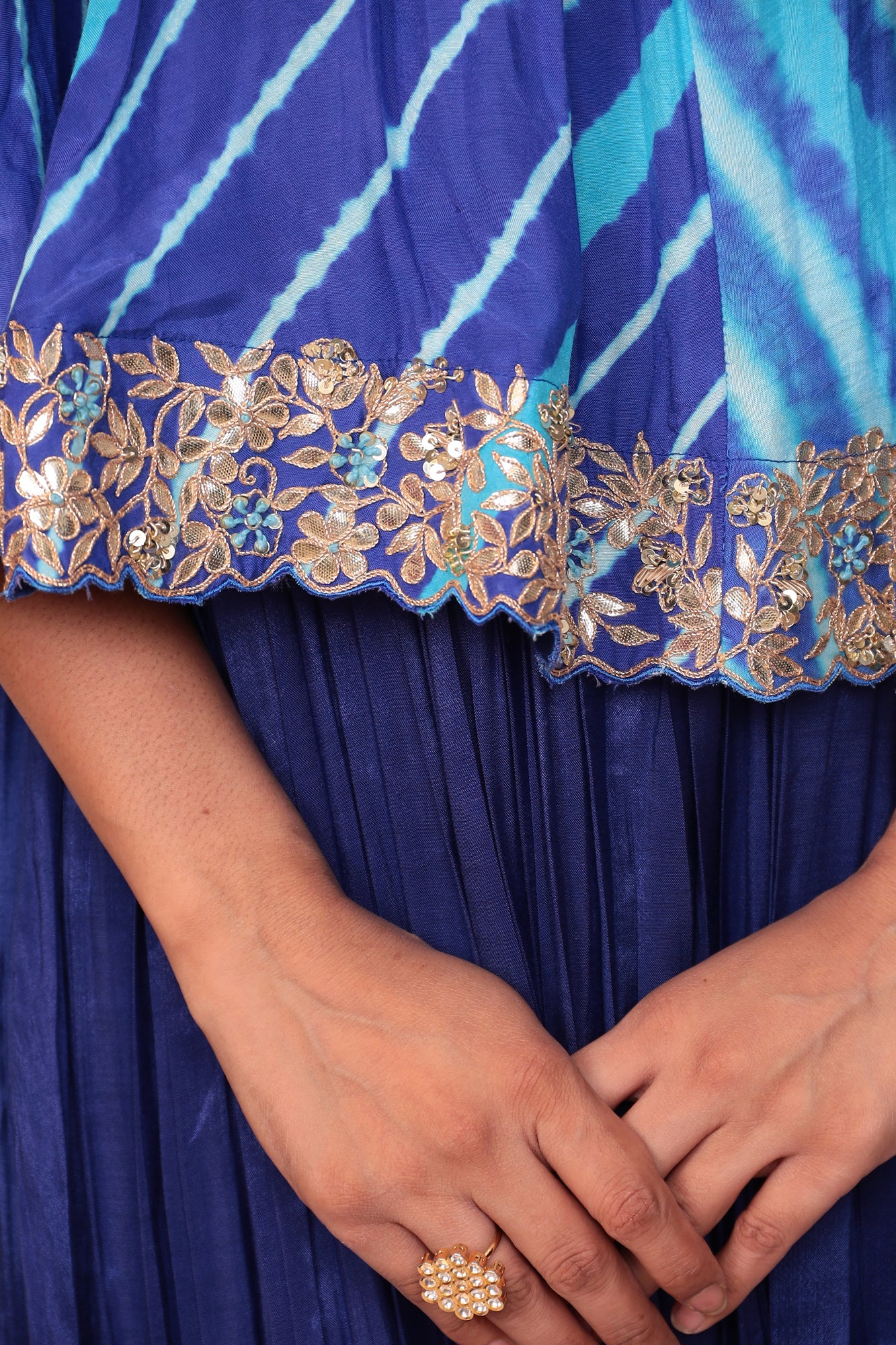 Leheriya Cotton Silk Jump Suit with Gota Patti and Thread Work - Image 4