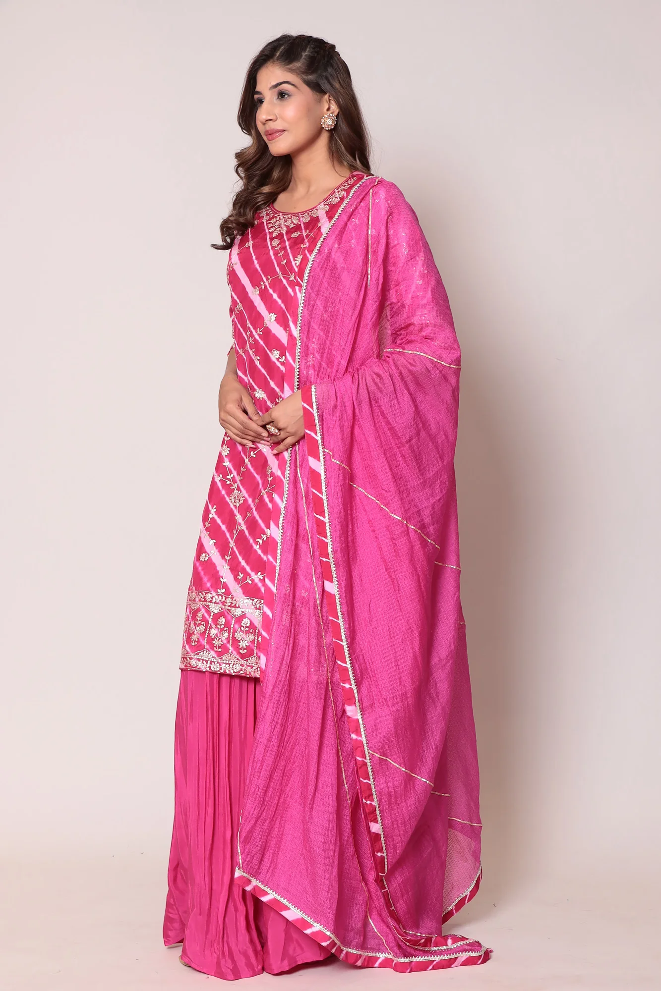 Leheriya Chanderi Straight Suit with Pittan work. - Image 3