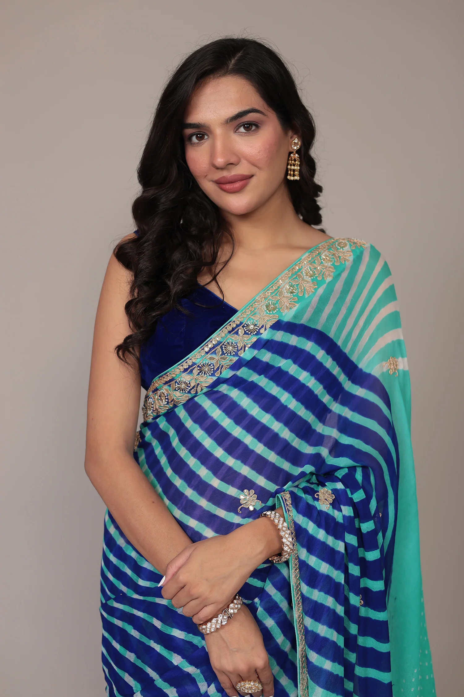 Leheriya Bandhej Georgette Saree Embellished with Gota Patti work - Image 29
