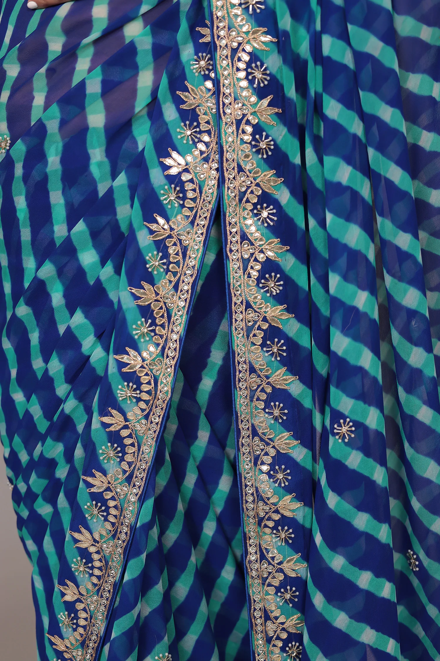 Leheriya Georgette Saree with Gota Patti work - Image 18