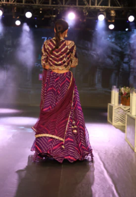Leheriya Organza Lehenga Embroidered with Zardozi work - Image 8