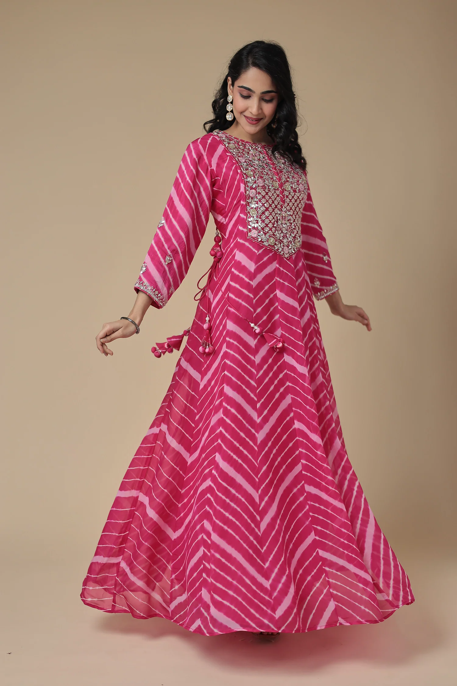 Leheriya Anarkali Organza Suit with Zardozi and Embroidered work - Image 4