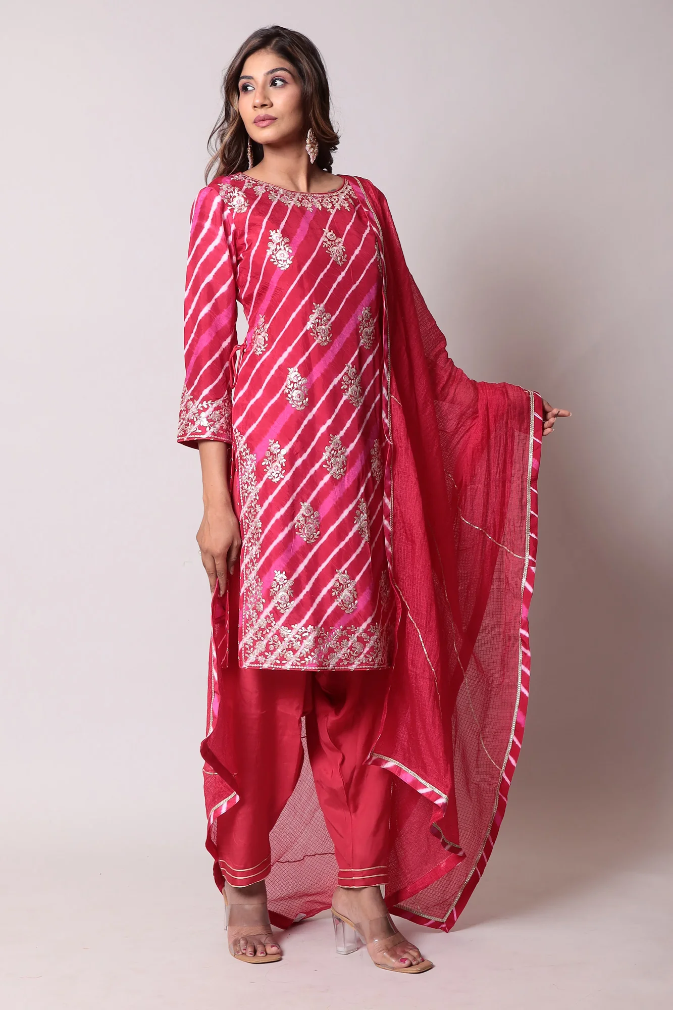 Leheriya Straight Silk Suit with Pittan work. - Image 3