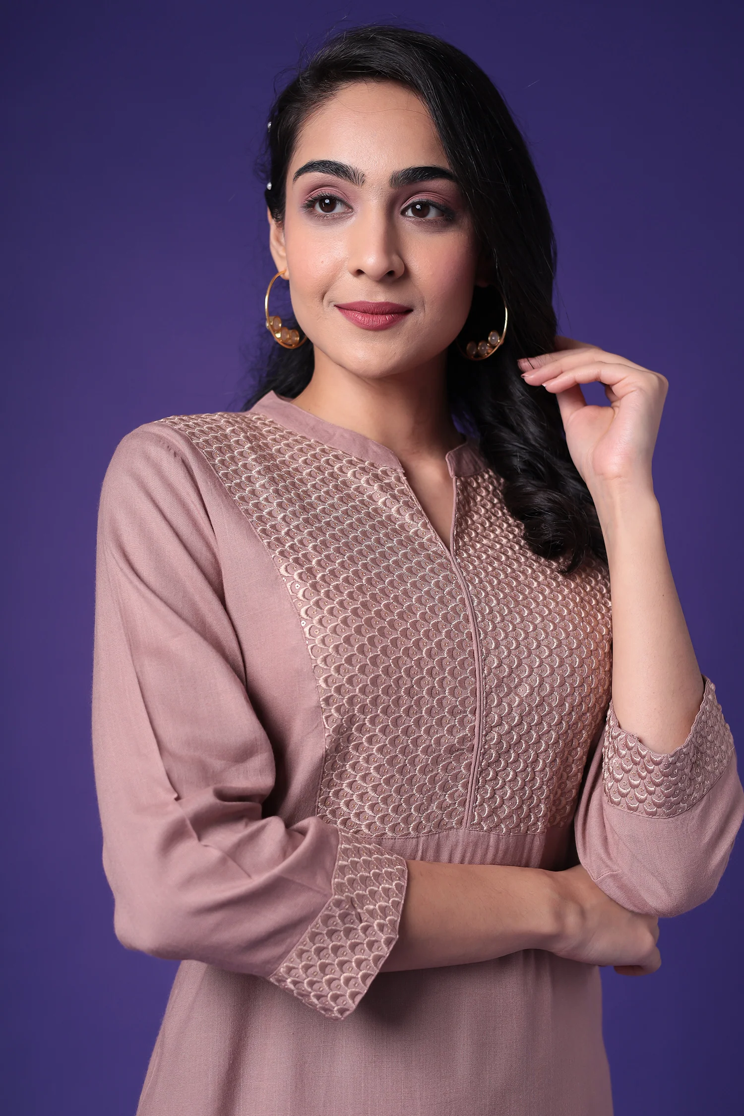 Embroidered Muslin Kurta with Sequins work - Image 16