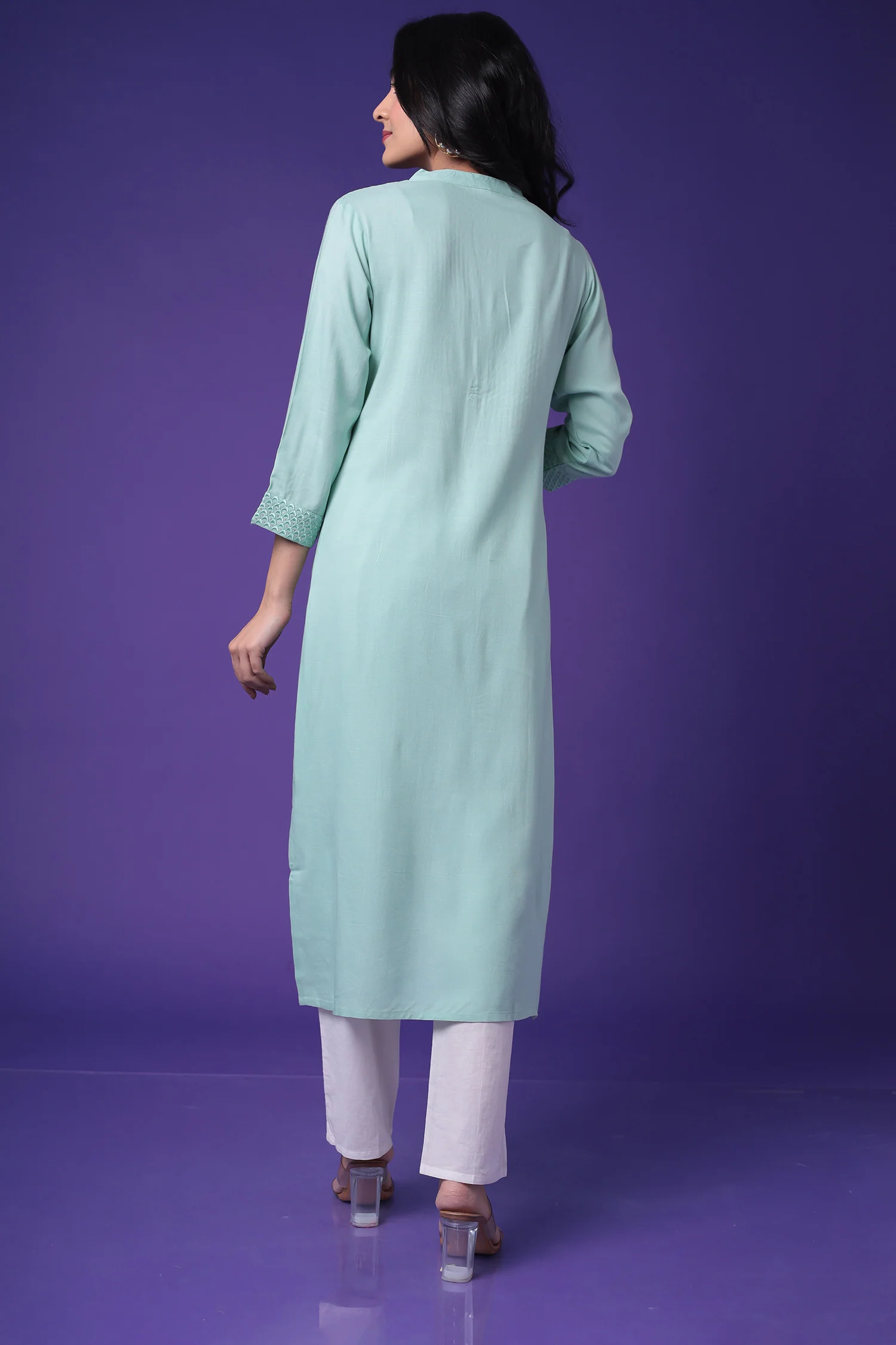 Embroidered Muslin Kurta with Sequins work - Image 7