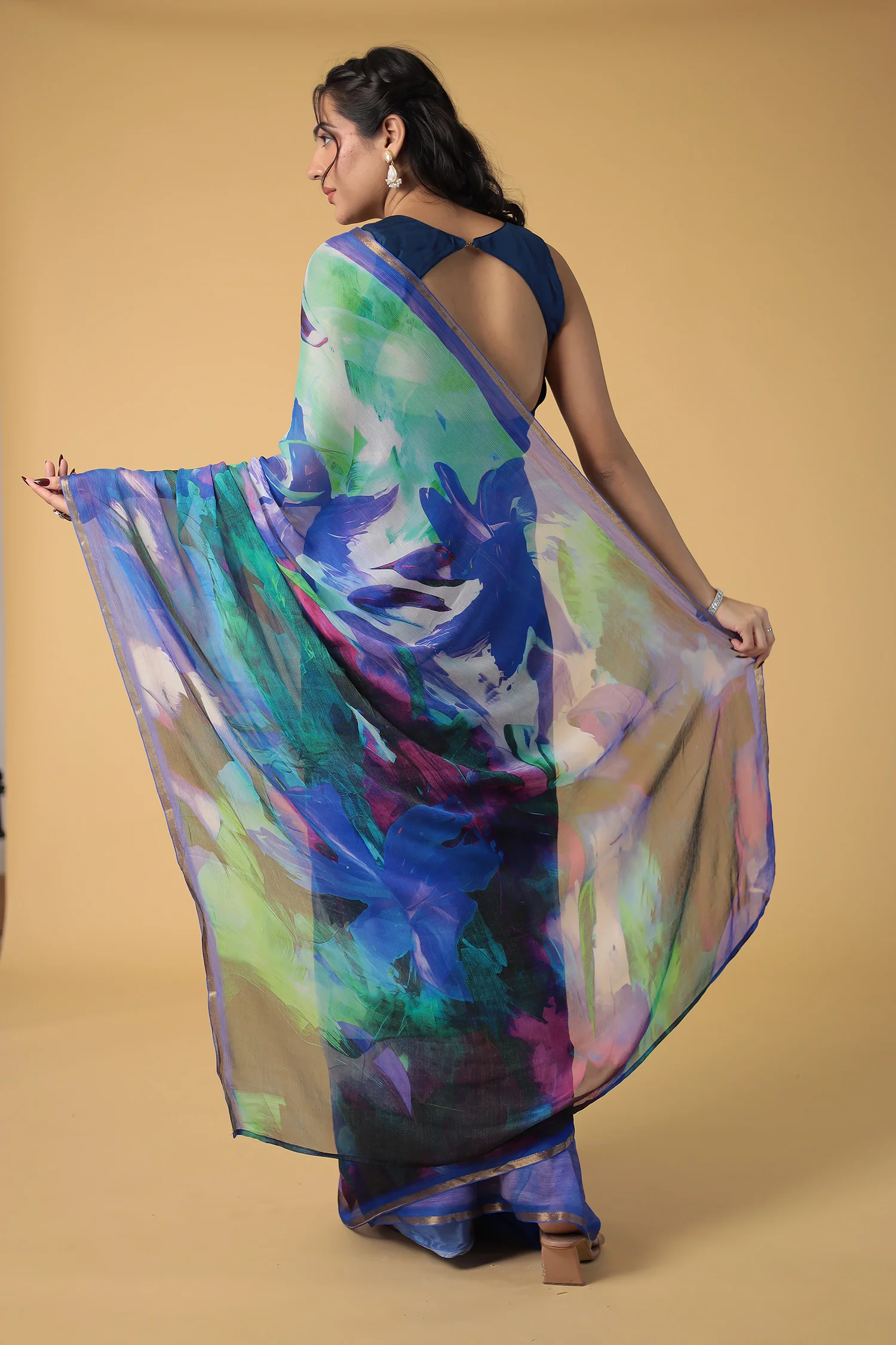 Abstract Print Chiffon Saree - Image 6