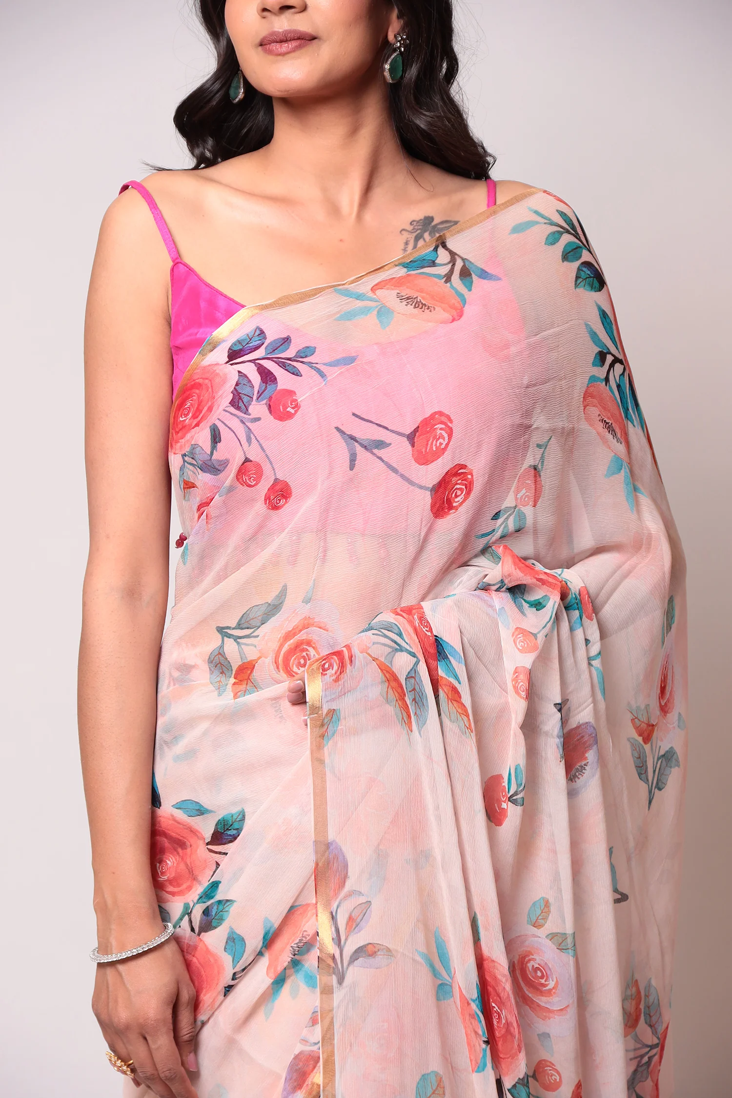 Exquisite Floral Printed Digital Print Chiffon Casual Saree - Image 7