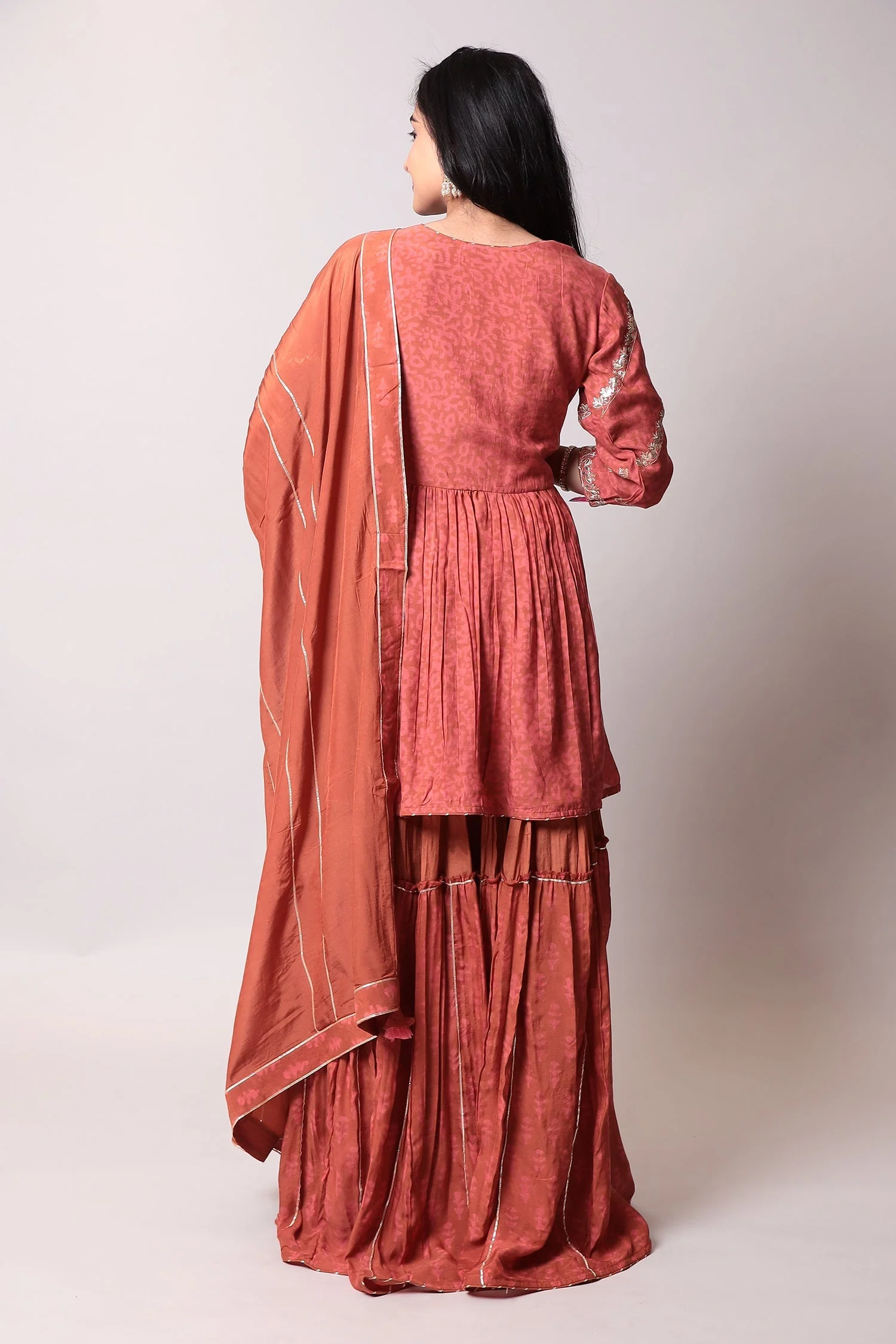 Printed Cotton Suit with Gota Patti work. - Image 4