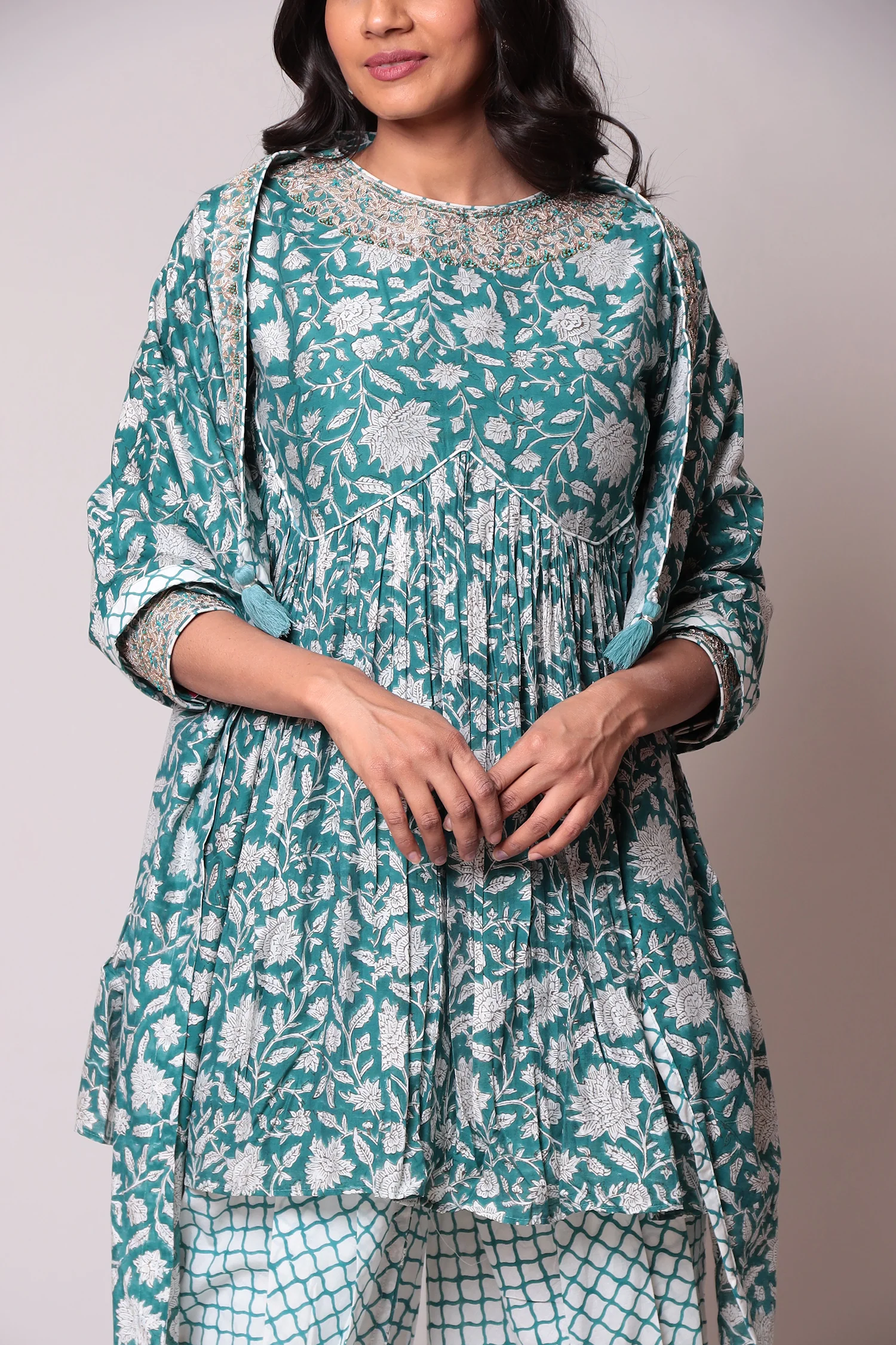 Printed Cotton Suit with Gota Patti work. - Image 7