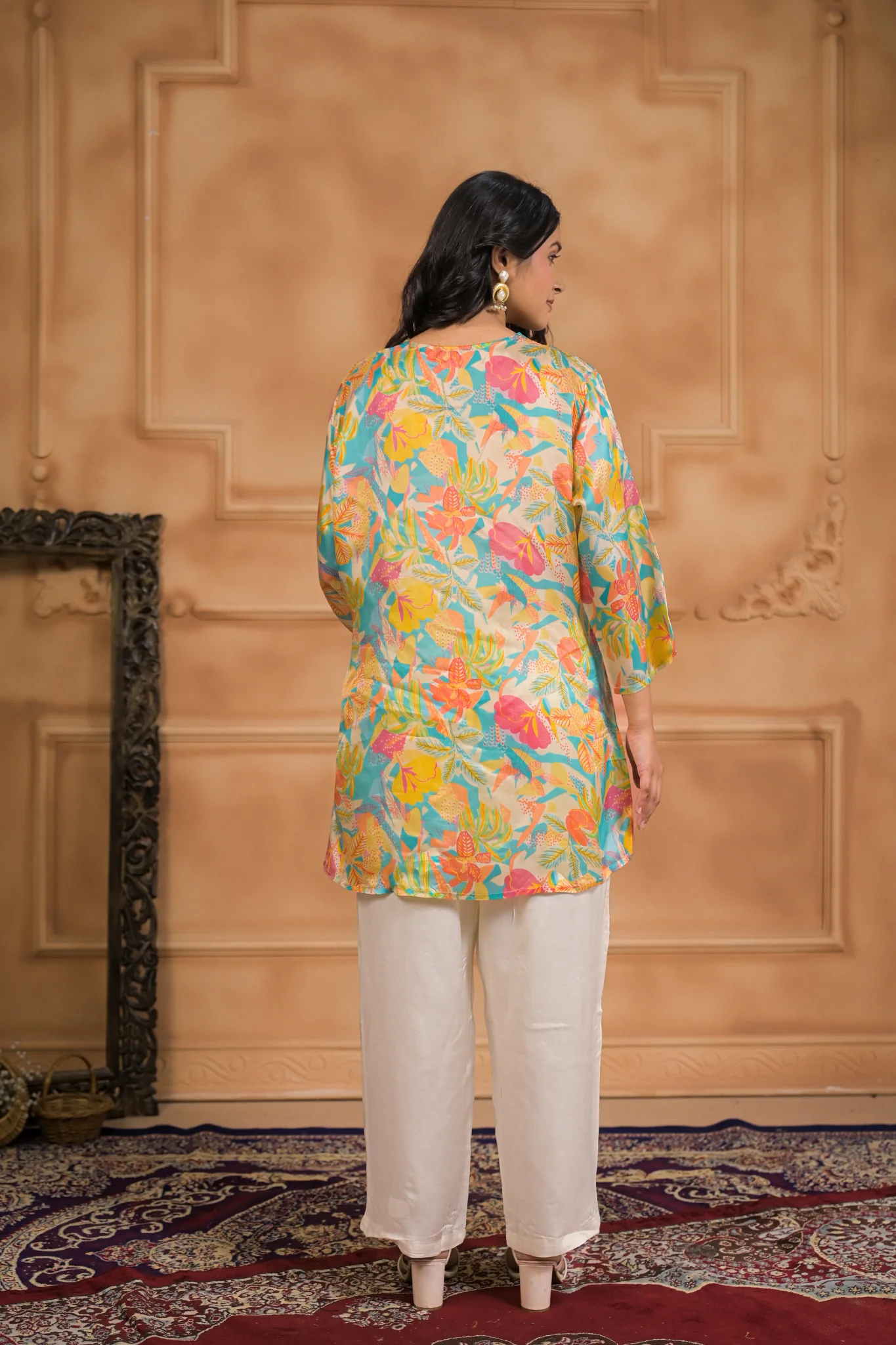 Printed Silk blend Kurta - Image 7