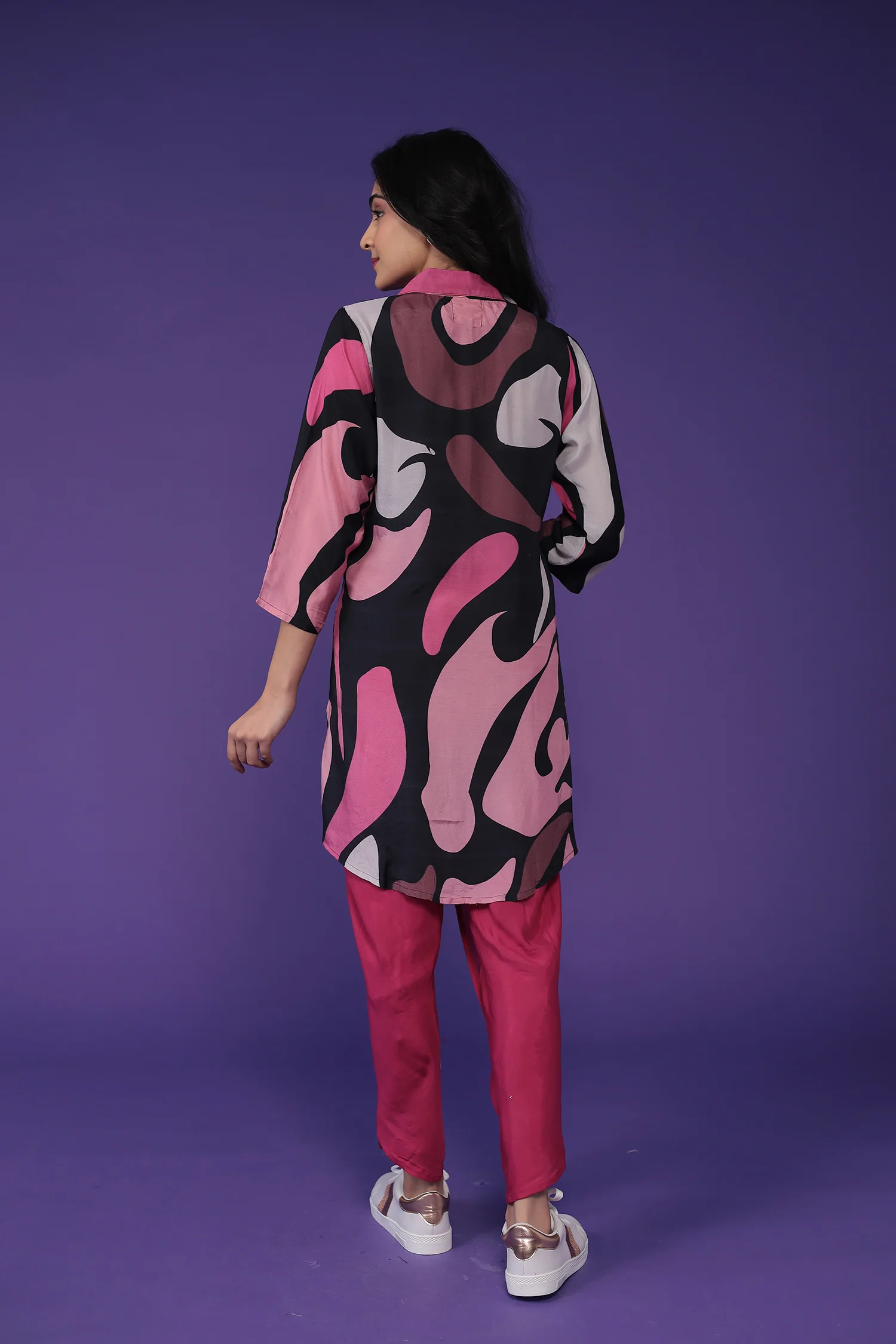 Printed Silk Blend Kurta Set Stitched - Image 7