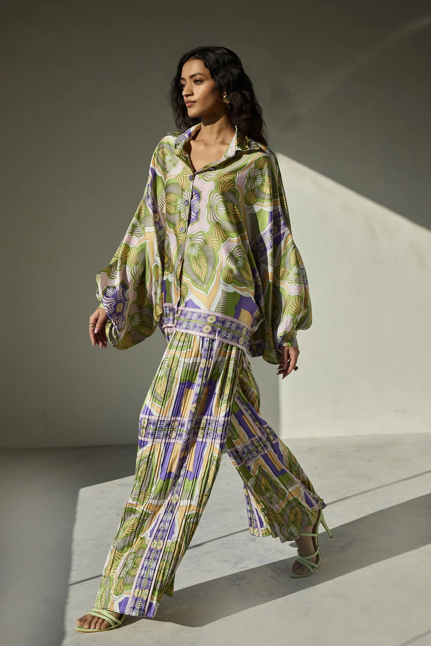 Purple Green Abastract Print Satin Co Ords Set With Pleated Pant - Image 4