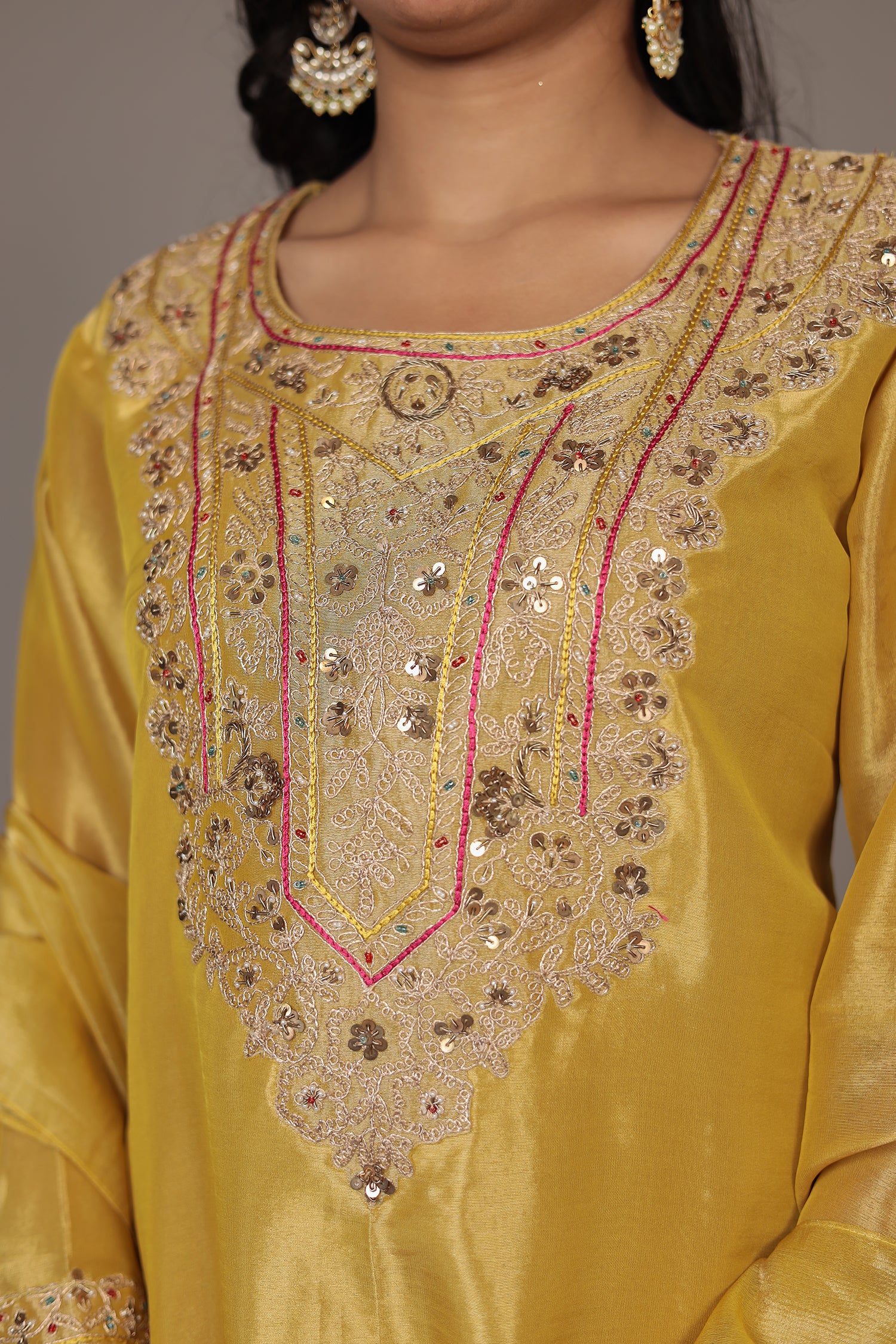 Shimmer Tissue Indo Western (3Pc) with Dori, Sequins and Thread work - Image 4