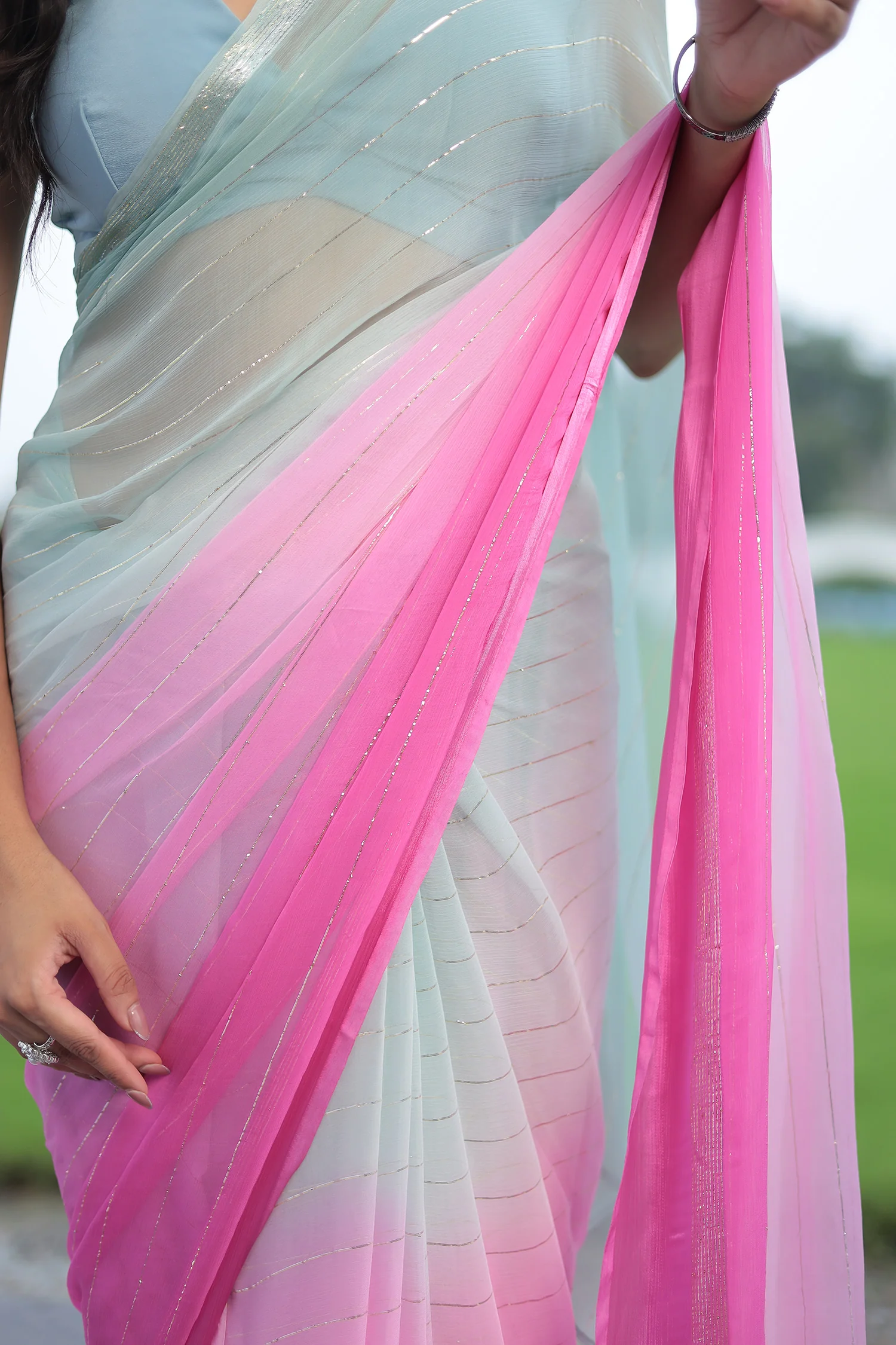 Ombre Chiffon Saree with Lurex work - Image 4