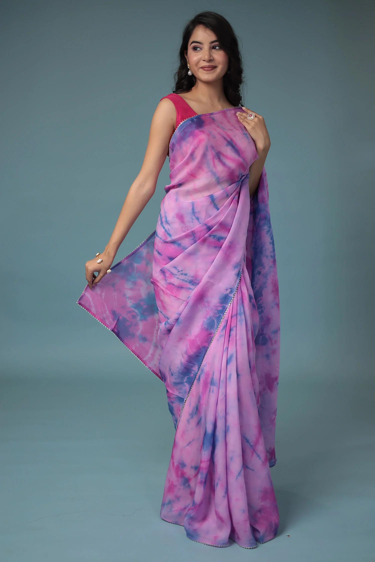 Tie & Dye Crepe Silk Saree - Image 3