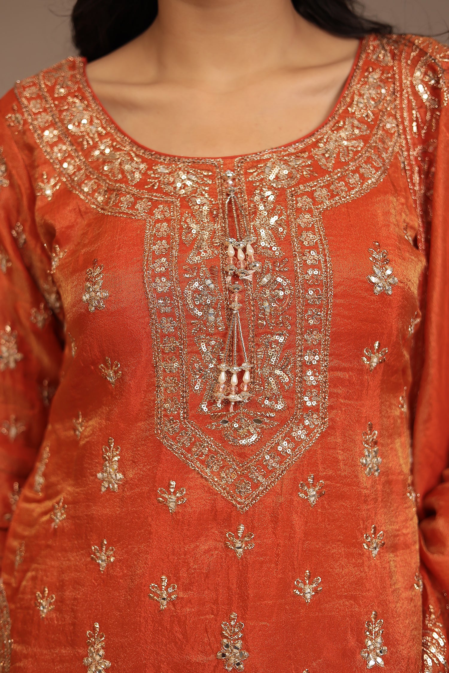 Tissue shimmer silk Suit with Aari, Cutdana, Mirror, Sequins, Thread work. - Image 10
